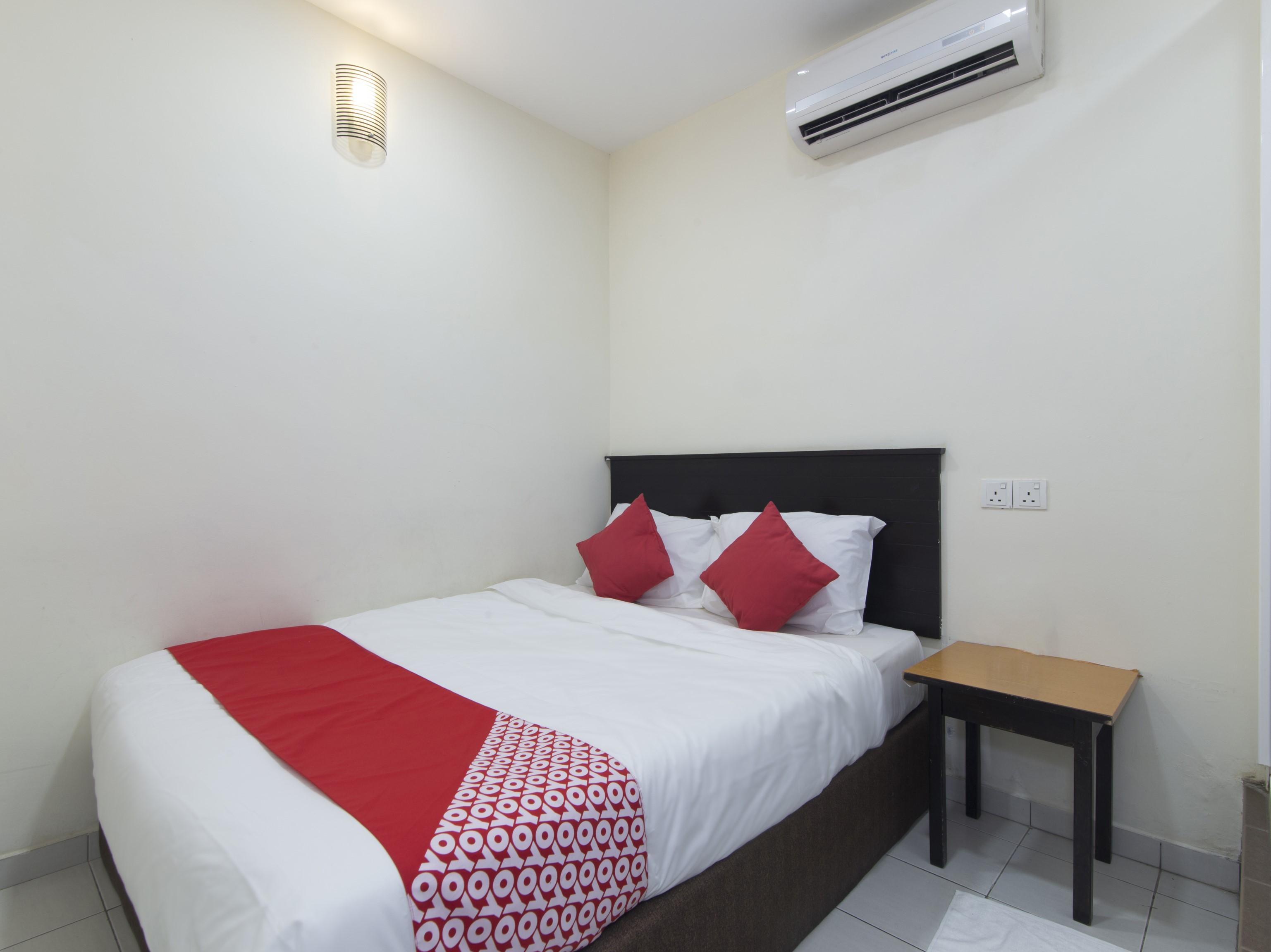 Oyo 91130 Hotel 91 Bukit Mewah Kajang Eksteriør bilde